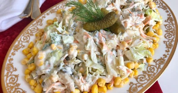 Icebergli Tavuklu Salata