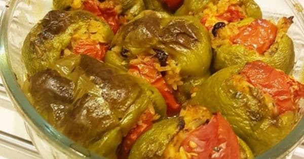 Fırında Zeytinyağlı Biber Dolması
