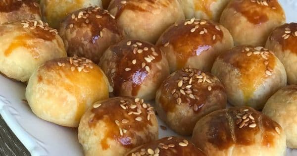 Lokmalık El Açması Börek