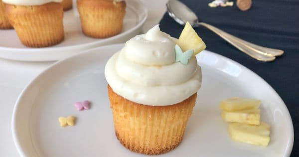 Ananaslı Kremalı Cupcake