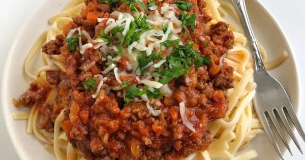 Bolonez Soslu Makarna