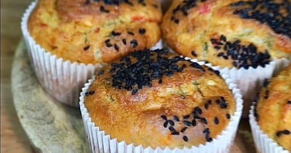 Peynirli Sebzeli Tuzlu Muffin