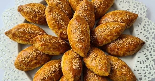 Dereotlu Pastane Poğaçası