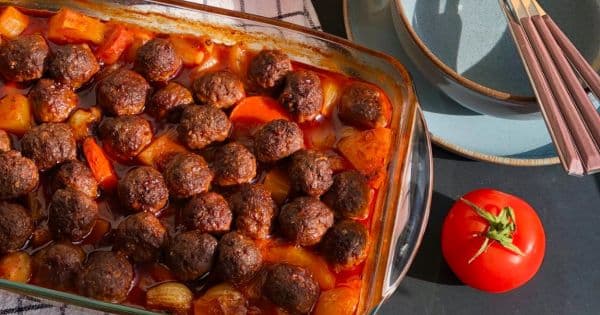 Fırında Sebzeli Sulu Köfte