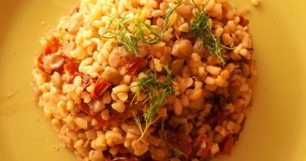 Kurutulmuş Domatesli Bulgur Pilavı