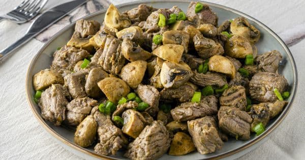 Airfryer'da Mantarlı Bonfile Parçaları