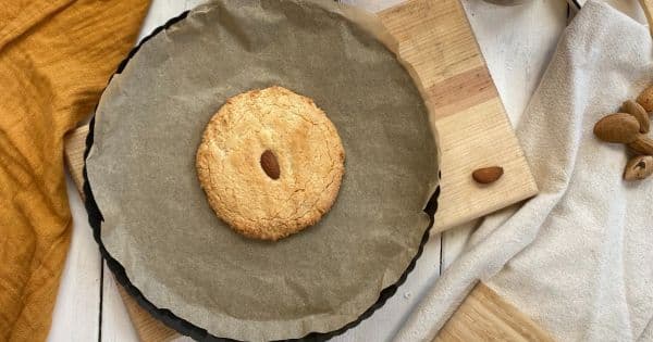 Glutensiz Dev Acı Badem Kurabiyesi