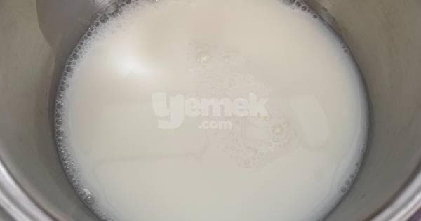 4 Kişilik İrmik Helvası