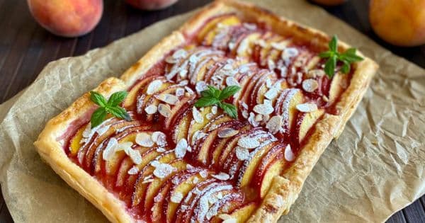 Şeftalili Kolay Tart
