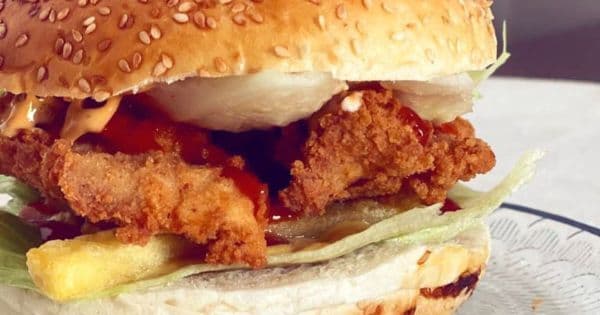 Ev Yapımı Tavuk Burger