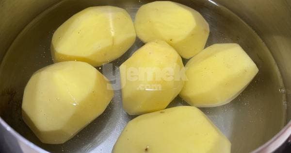 Marullu Patates Salatası