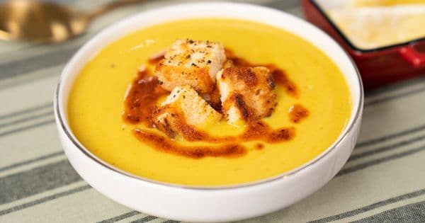 Sade Mercimek Çorbası