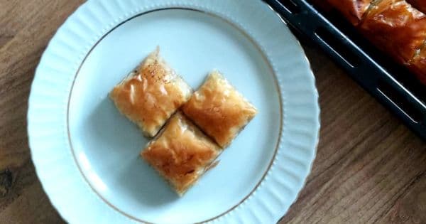 Pratik Cevizli Baklava
