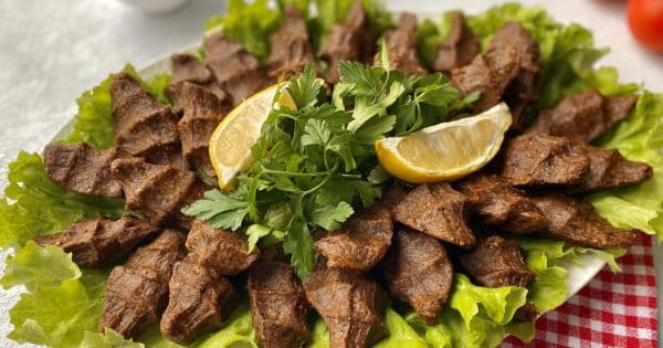 Blenderda Çiğ Köfte