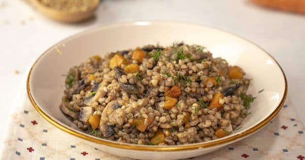 Sebzeli Karabuğday Pilavı