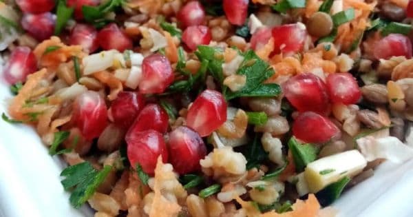 Ekşili Salata