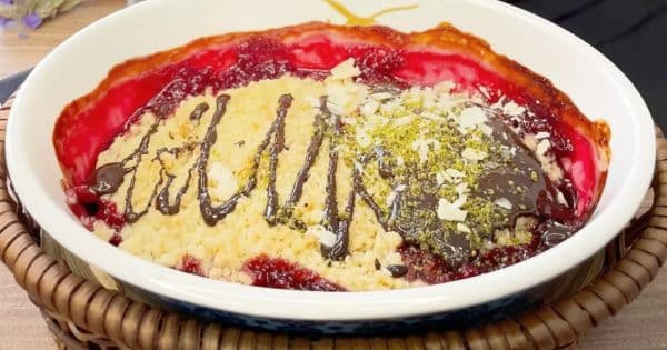 Vişneli Crumble
