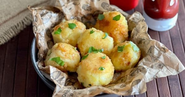 Kaşarlı Patates Topları