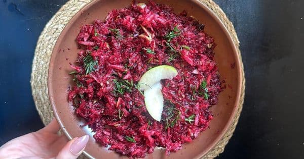 Yeşil Elmalı Pancar Salatası