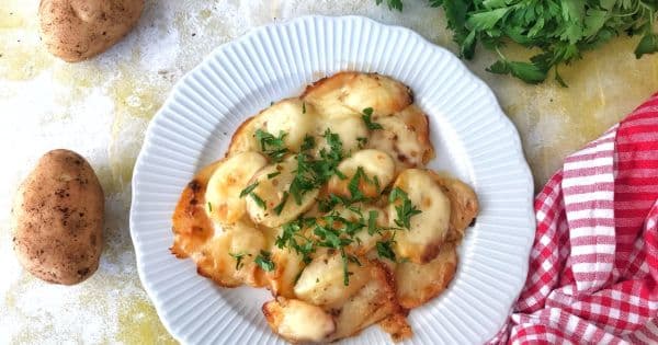 Fırında Kaşarlı Patates