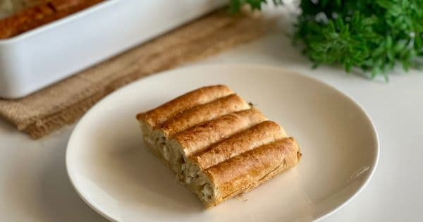 El Açması Peynirli Börek