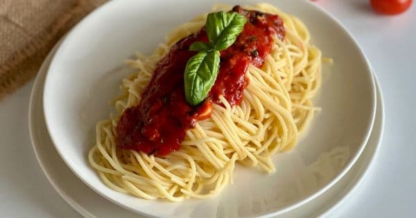 Napoliten Soslu Makarna