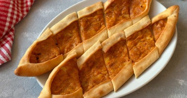 Patatesli Pide