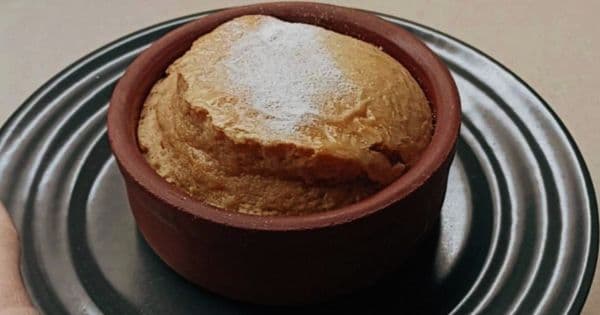 Güveçte Tahinli Sufle