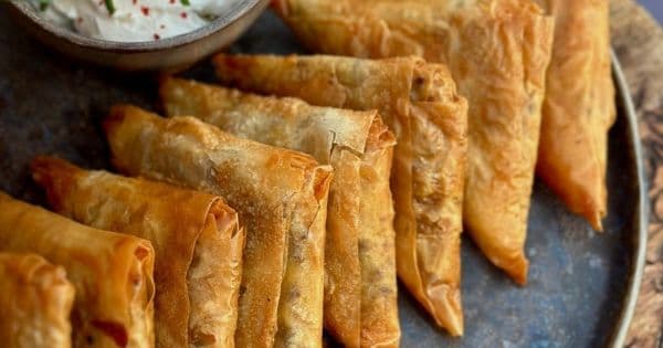 Baklava Yufkasından Muska Böreği