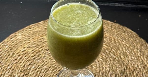 Elmalı Salatalıklı Smoothie