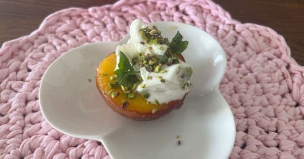 Dondurmalı Şeftali Tatlısı