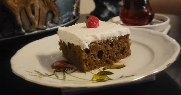 Fıstıklı Pasta