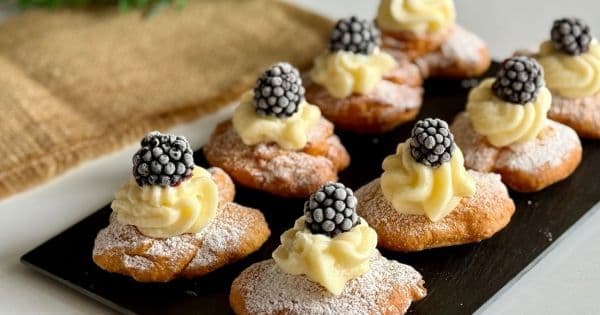 Zeppole