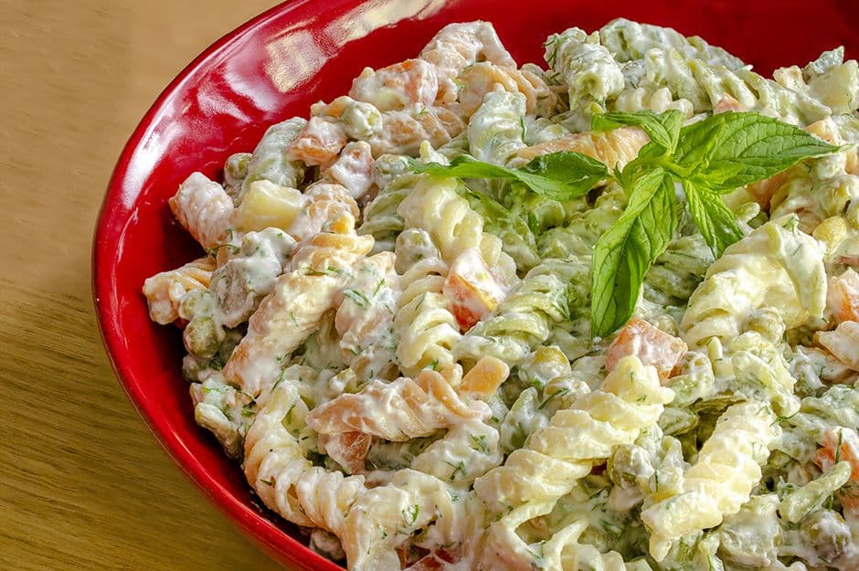 Makarna Salatası