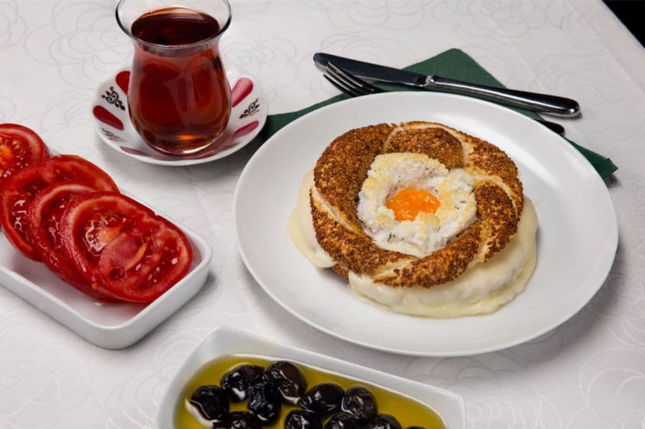 Bulut Yumurta & Kaşarlı Simit
