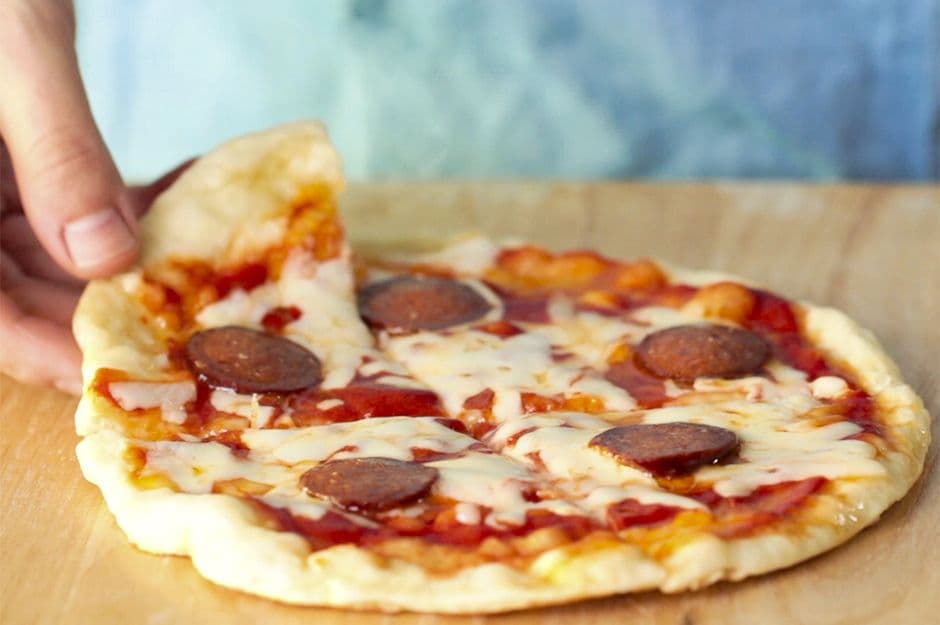 Fırınsız Pişen Tavada Pizza