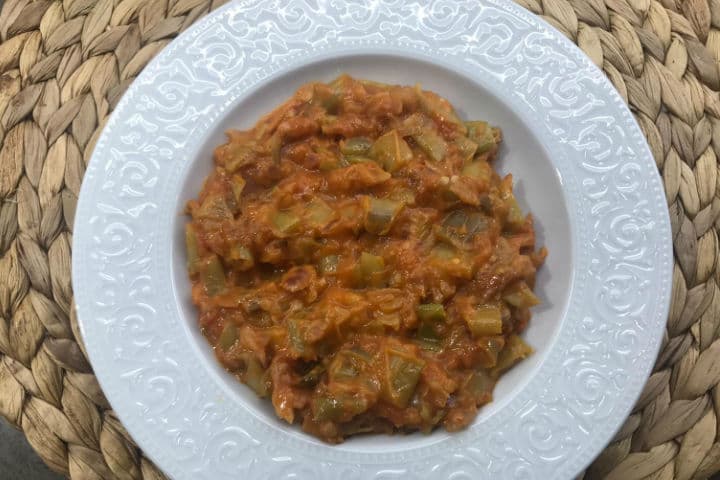 Kaymaklı Domatesli Biber