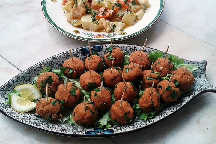 Köri Baharatlı Mercimek Köftesi