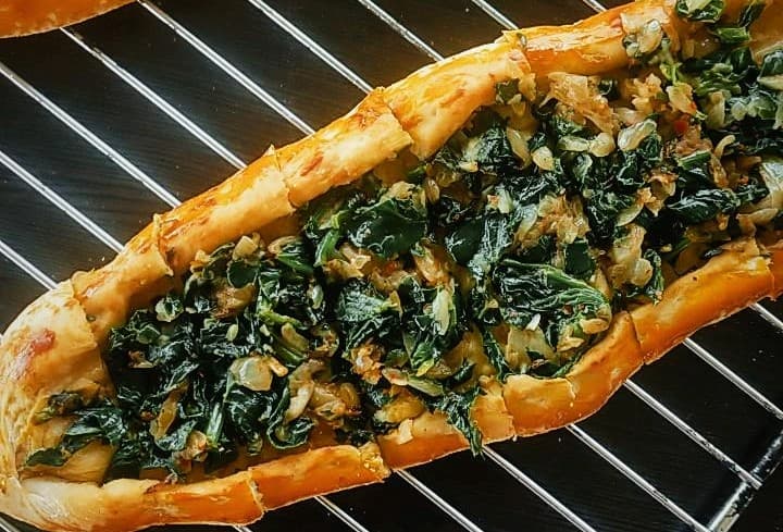 Ispanaklı Pide