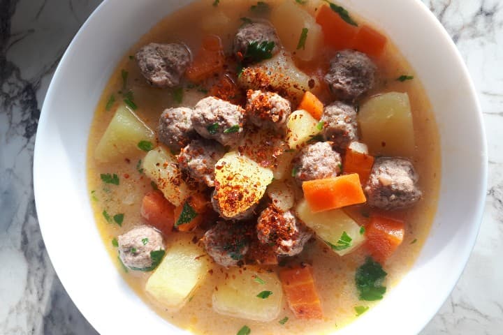 Ekşili Köfte