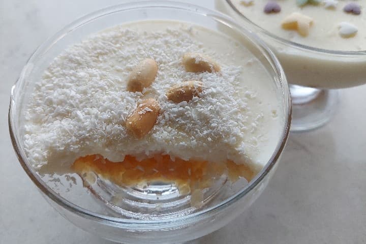 Elmalı Muhallebi