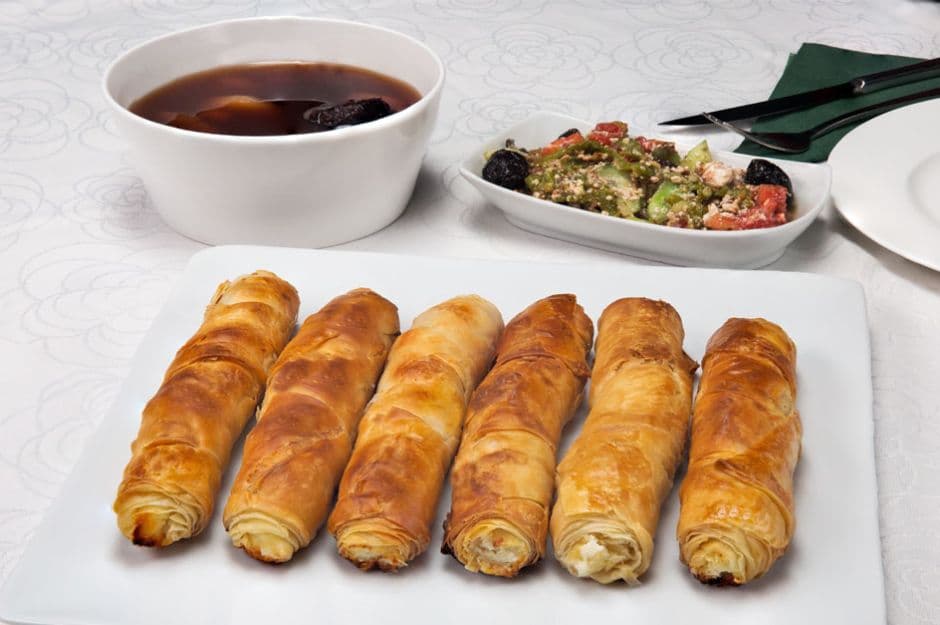 Peynirli Kalem Börek & Kuru Meyve Hoşafı