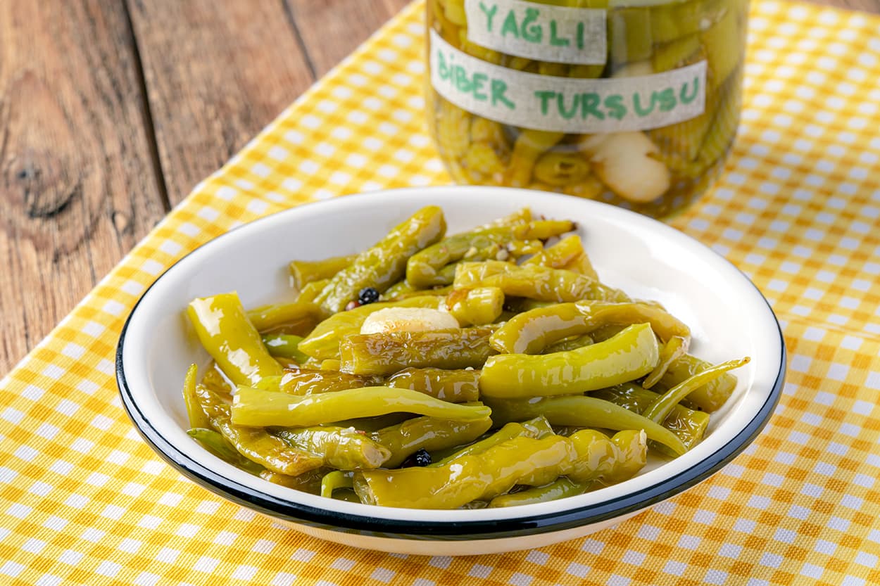 Yağlı Biber Turşusu