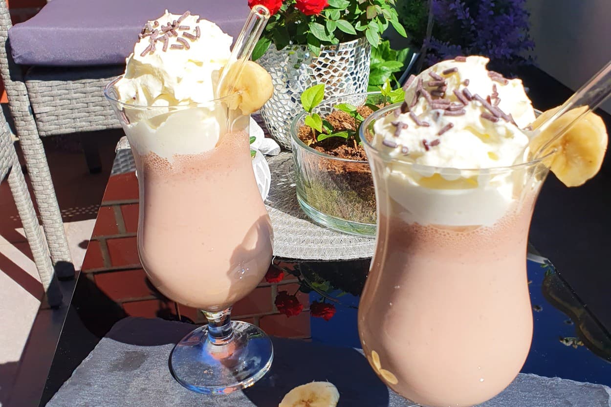 Muzlu Çikolatalı Milkshake
