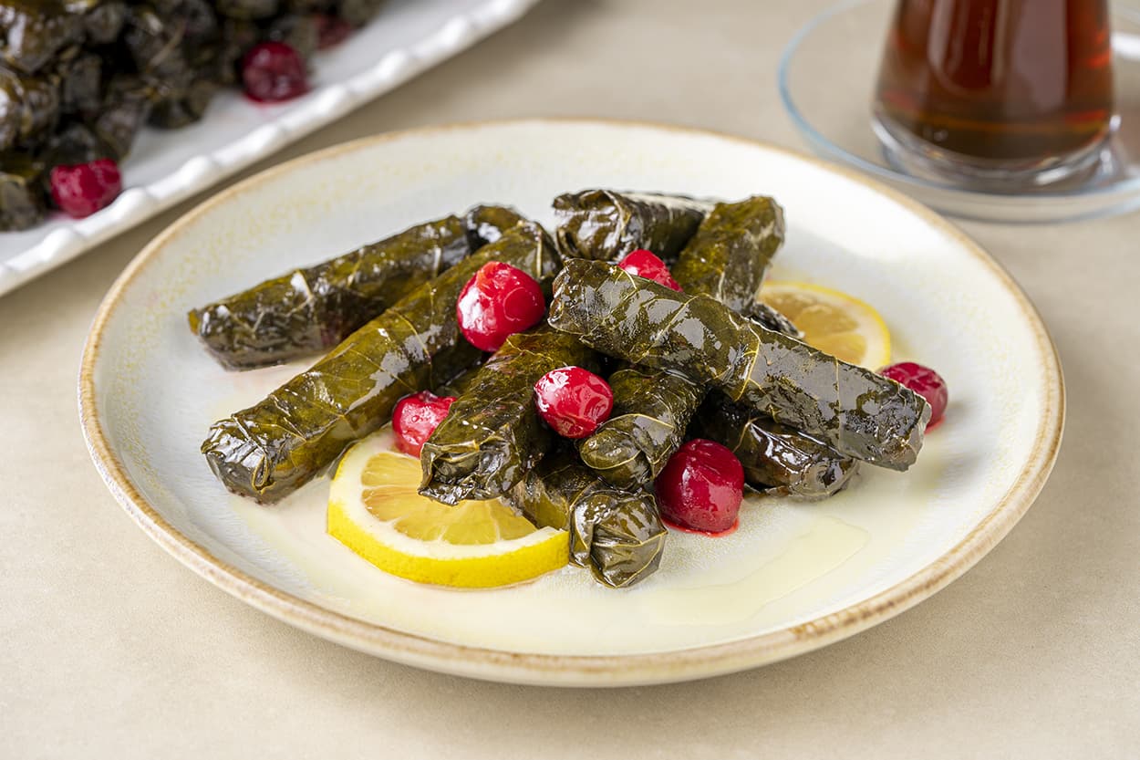 Vişneli Yaprak Sarması
