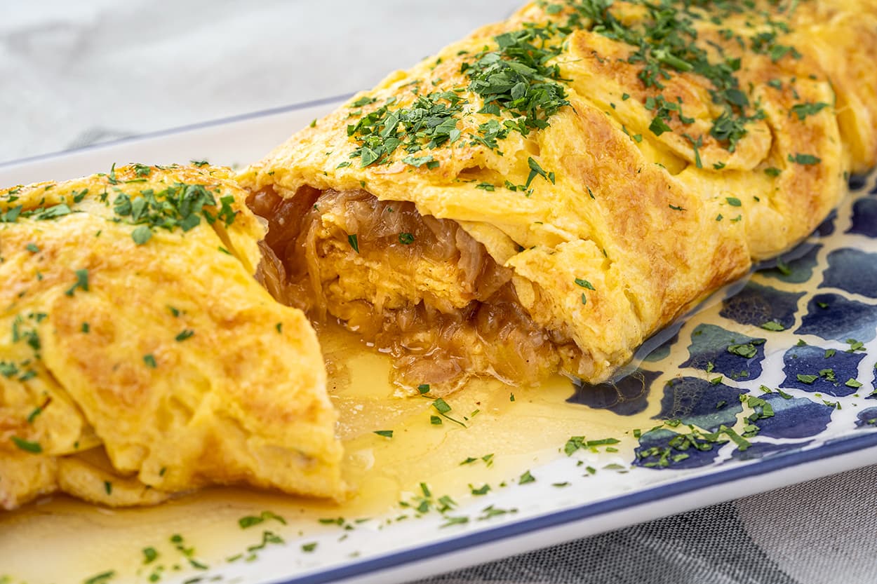 Karamelize Soğanlı Omlet