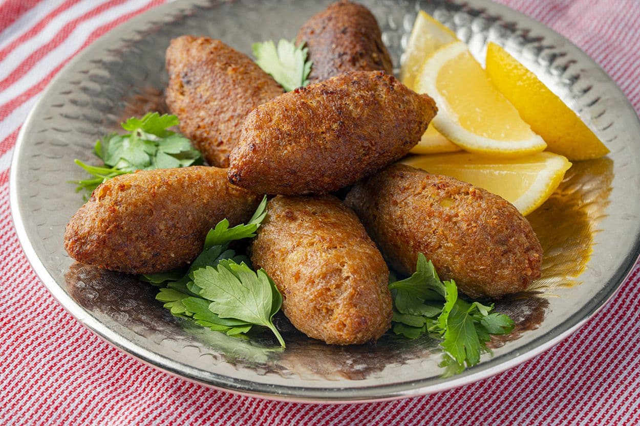 Pratik İçli Köfte