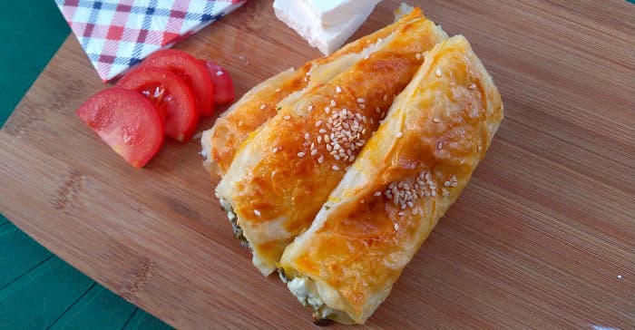 Peynirli Rulo Börek