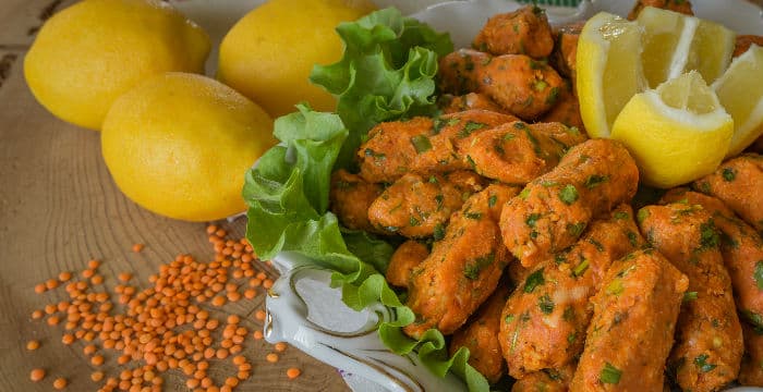 Bulgursuz Mercimek Köftesi