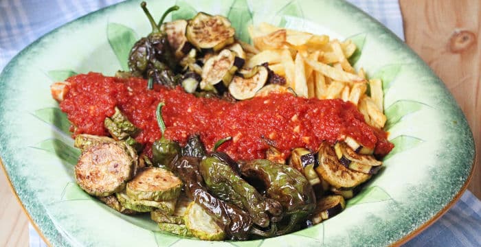 Domates Soslu Karışık Kızartma